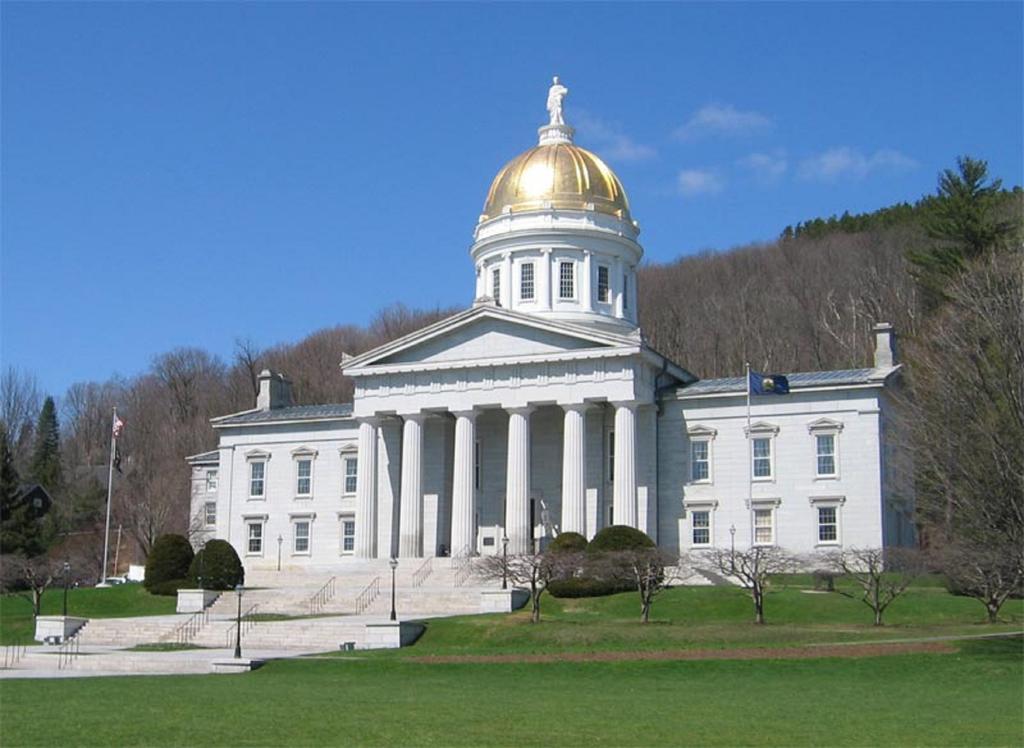 Hilltop Inn Montpelier Exterior photo