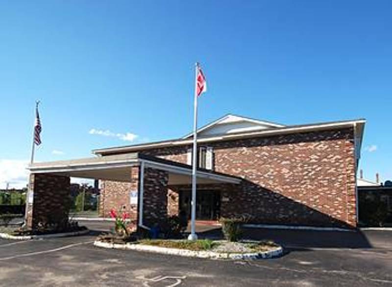 Hilltop Inn Montpelier Exterior photo